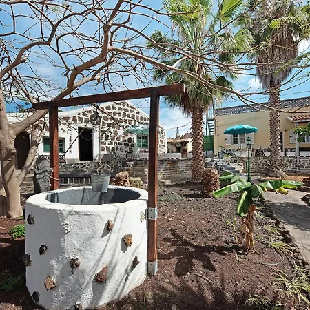 Casa El Cardon A2 度假居